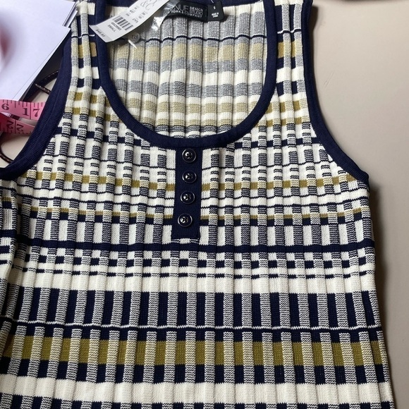 New York& Co NWT blue,white and olive tank top no flaws size small - Picture 7 of 7